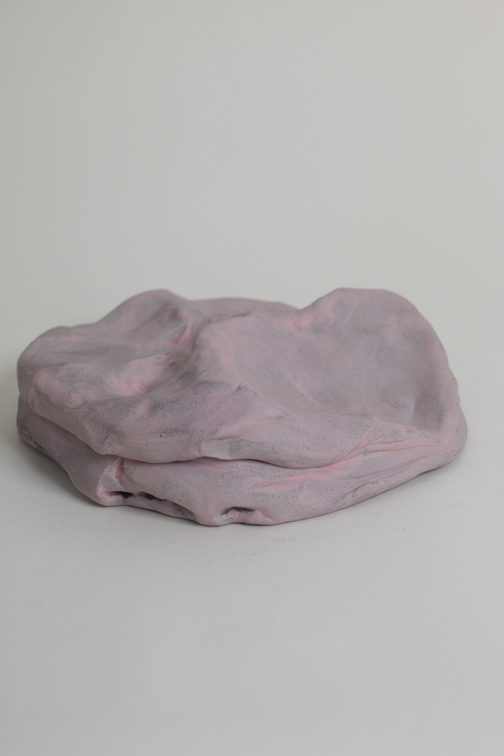 Artwork by Laura Mahnke - the dark side of the desk, 2025