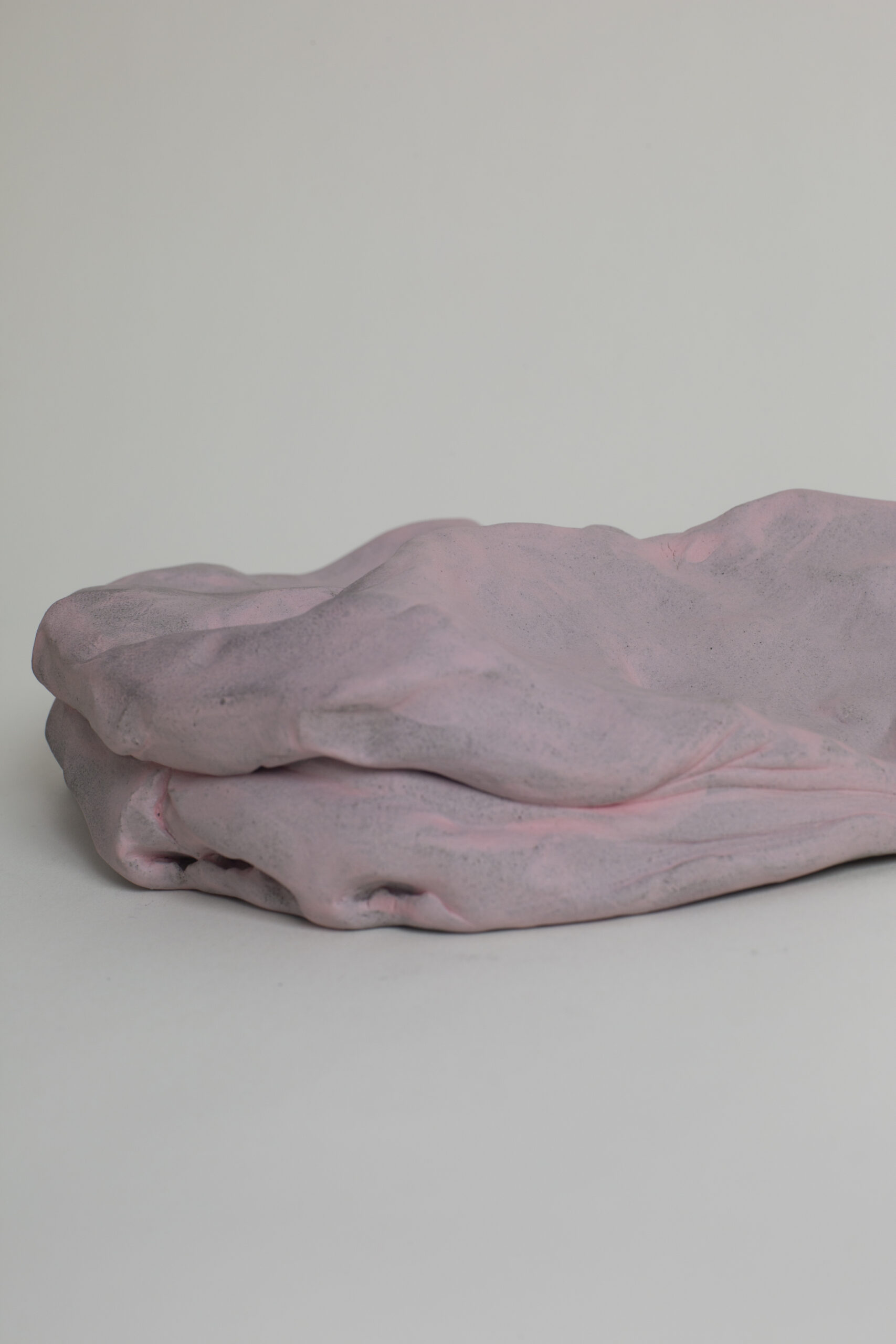 Artwork by Laura Mahnke - the dark side of the desk, 2025