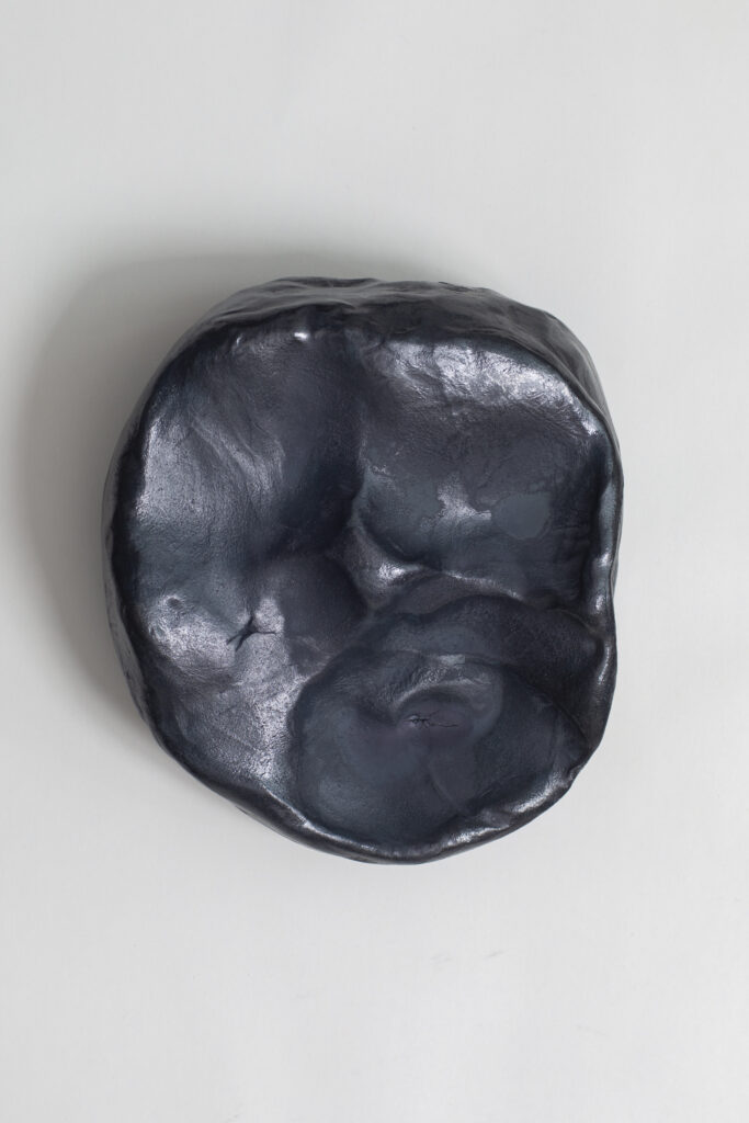 Artwork by Laura Mahnke - convex puddle, 2025